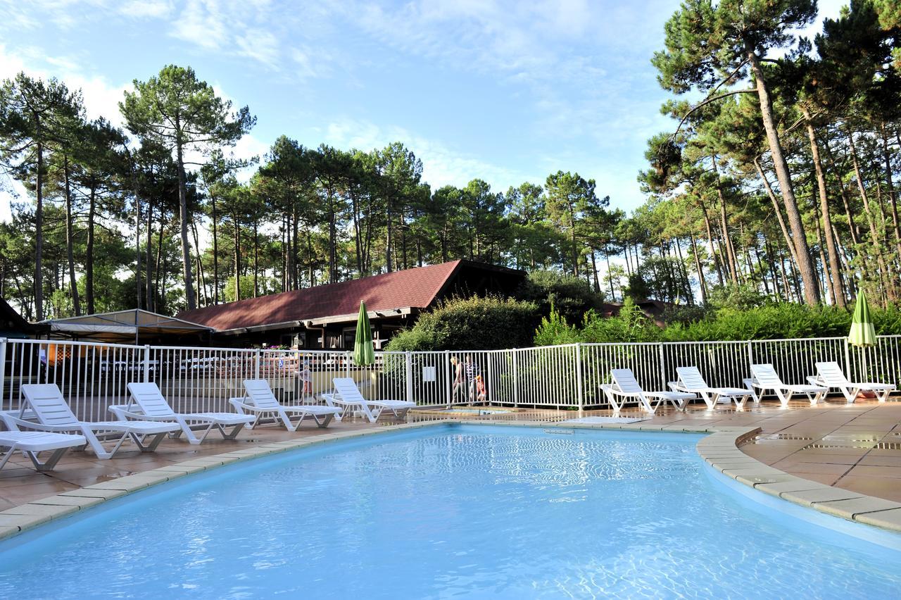 Vtf Les Bruyeres Hotel Maubuisson Exterior foto